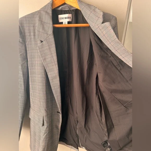 Steve Madden plaid blazer - Picture 5 of 11